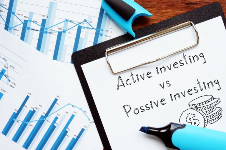 active vs passive investing